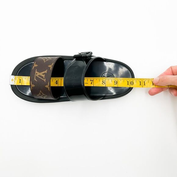 Louis Vuitton Sunbath LV Sandals Slides Monogram Mules Size 39, 9 - Picture 12 of 12
